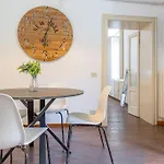 Apartmán Ferro House *