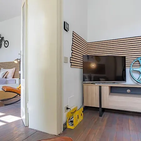 Ferro House * كومو