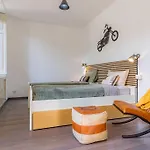 Ferro House *